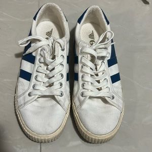 Gola sneakers